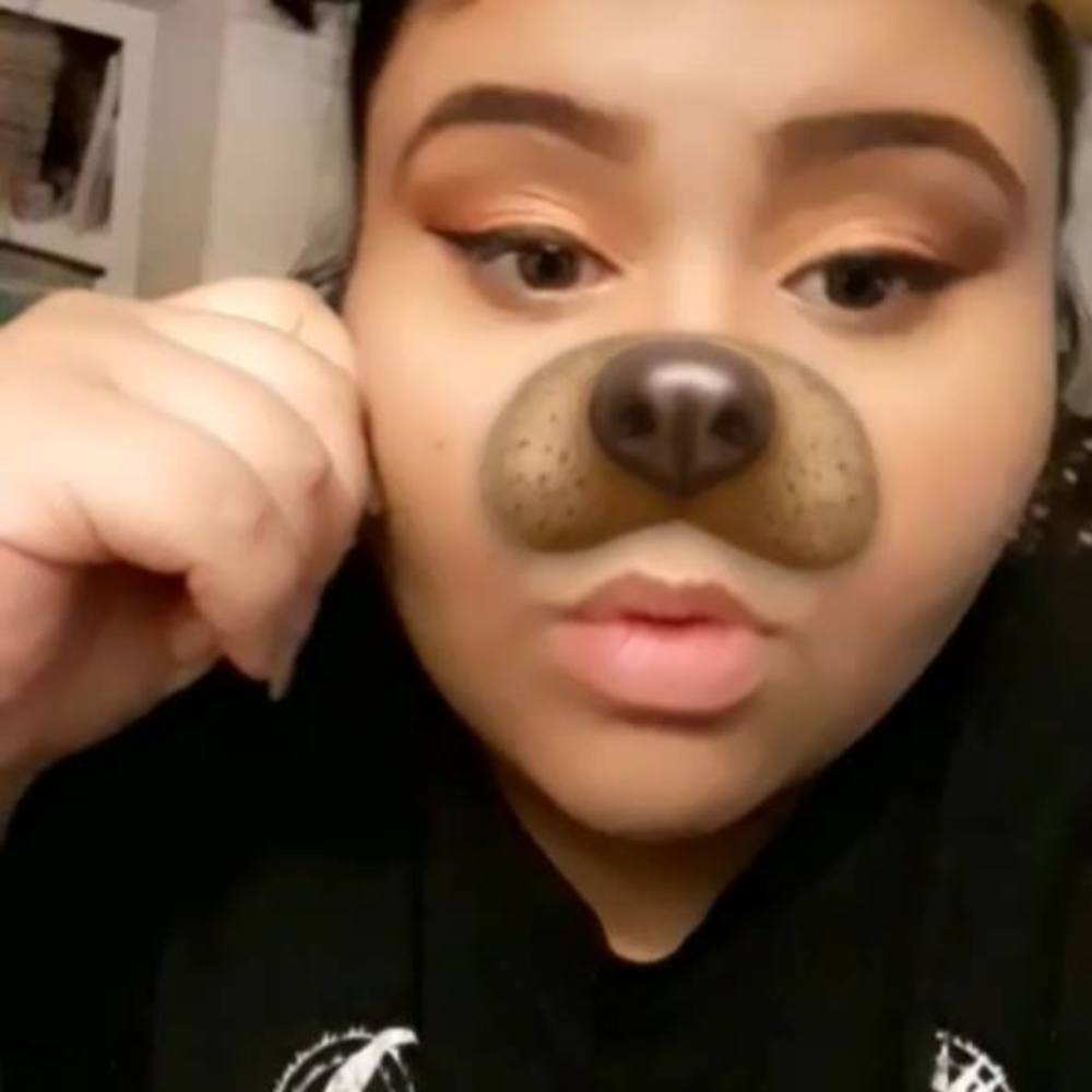 Meet your Posher, Juliana